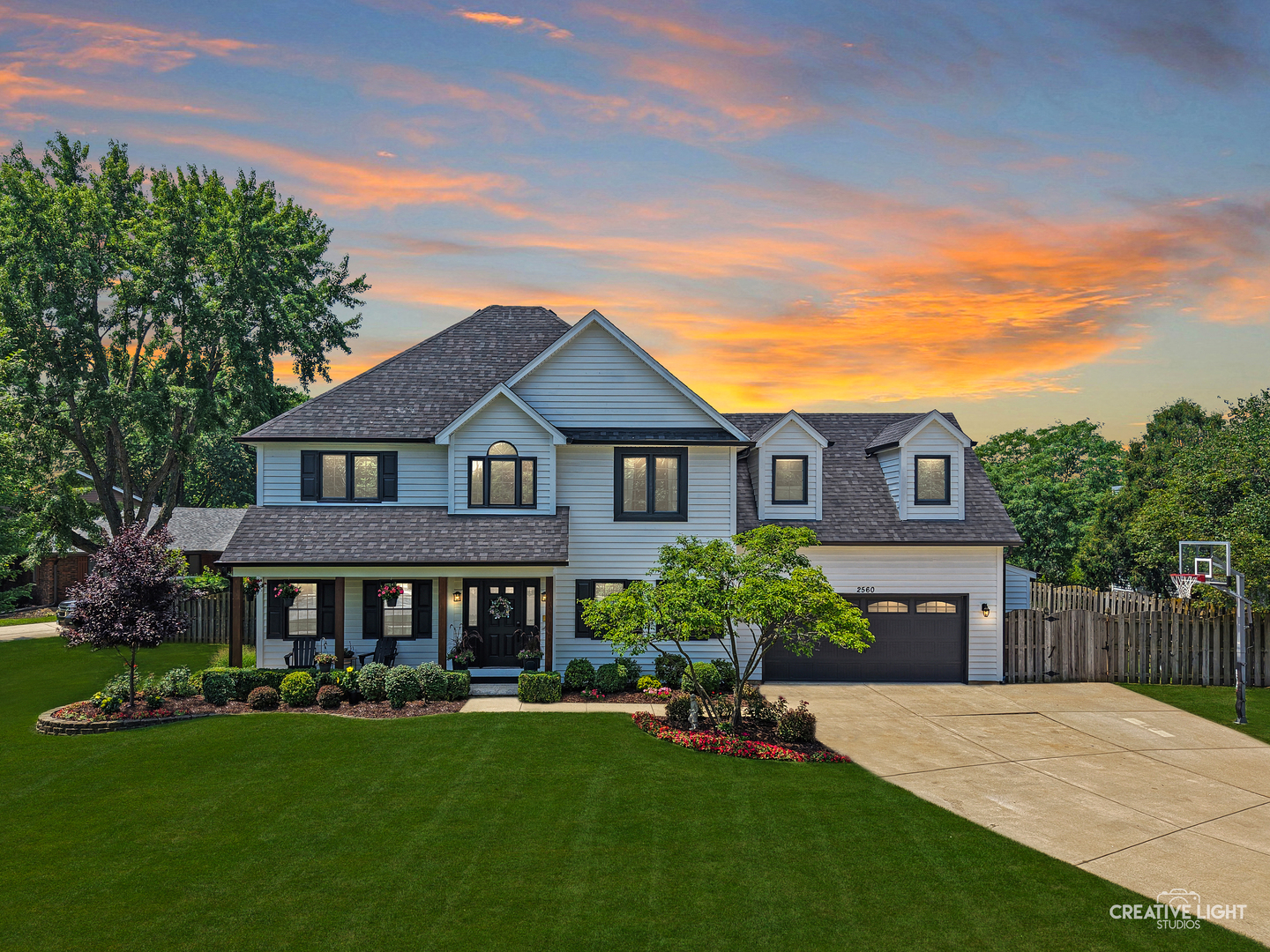 2560 Surrey Court Aurora, IL 60506 - Photo 3 of 40 Gallery Image 3