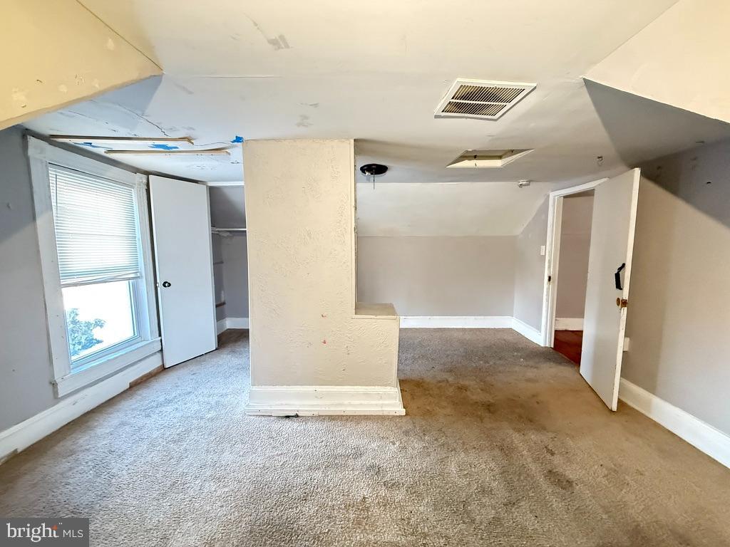 4014 Penhurst Avenue Baltimore, MD 21215 - Photo 18 of 39