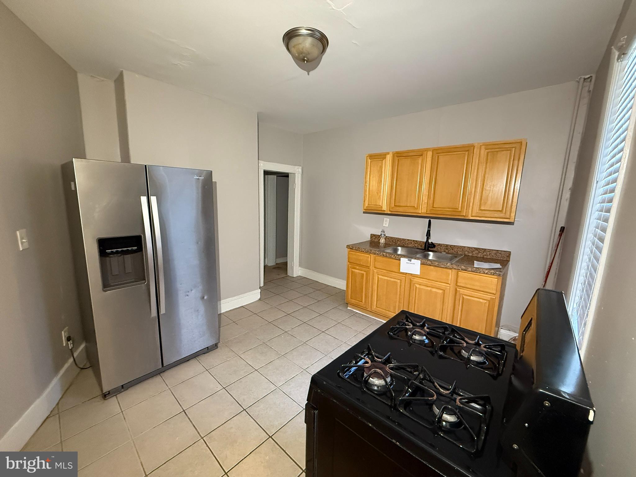 4014 Penhurst Avenue Baltimore, MD 21215 - Photo 4 of 39