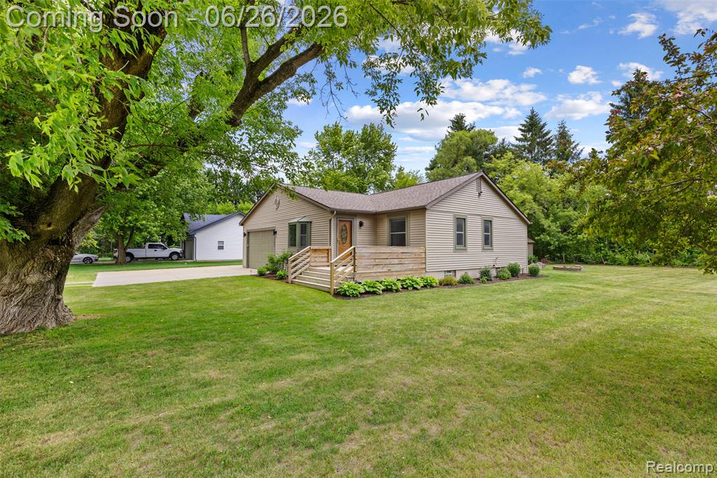 11997 Ruth Street South Lyon, MI 48178 - Photo 28 of 42