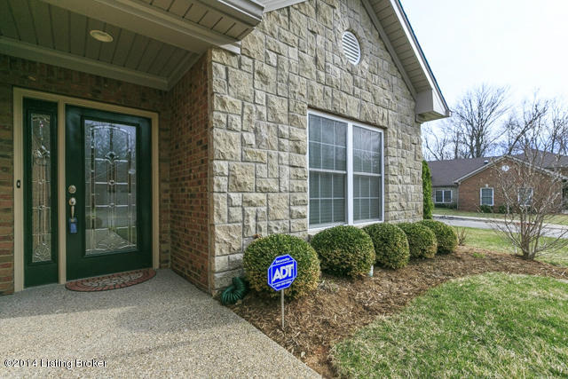 10701 Riva Road, Unit 10701 Louisville, KY 40223 - Photo 5 of 34 10701 Riva Road-1006