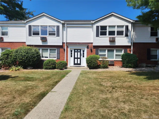 $179,900 | 2 Revere Court, Unit 2108, Suffern, NY 10901