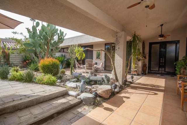 $825,000 | 30 Colgate Drive, Rancho Mirage, CA 92270