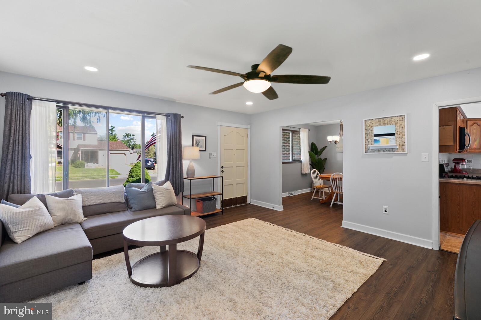 32 Bull Run Road Laurel Springs, NJ 08021 - Photo 5 of 30 Gallery Image 5