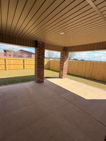 a front view of house with yard