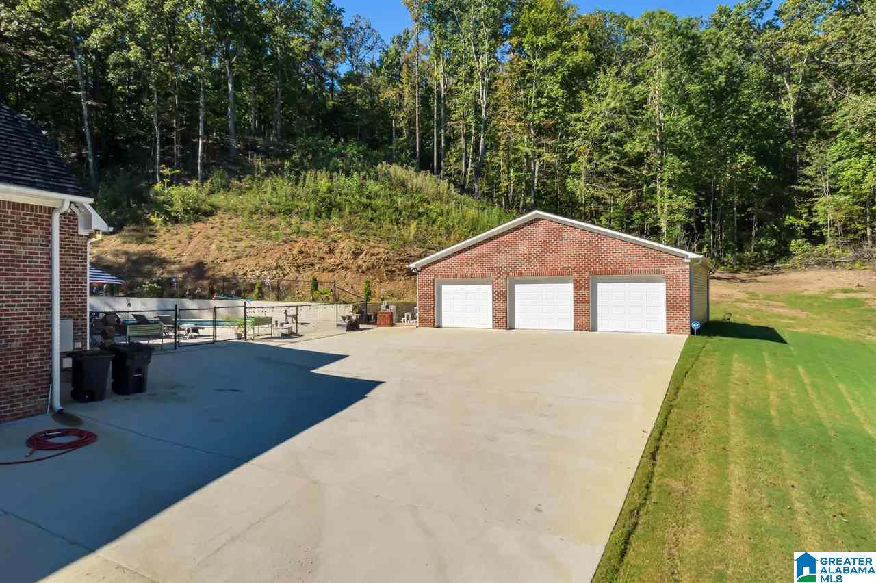4492 Shady Grove Road Gardendale, AL 35071 - Photo 6 of 50