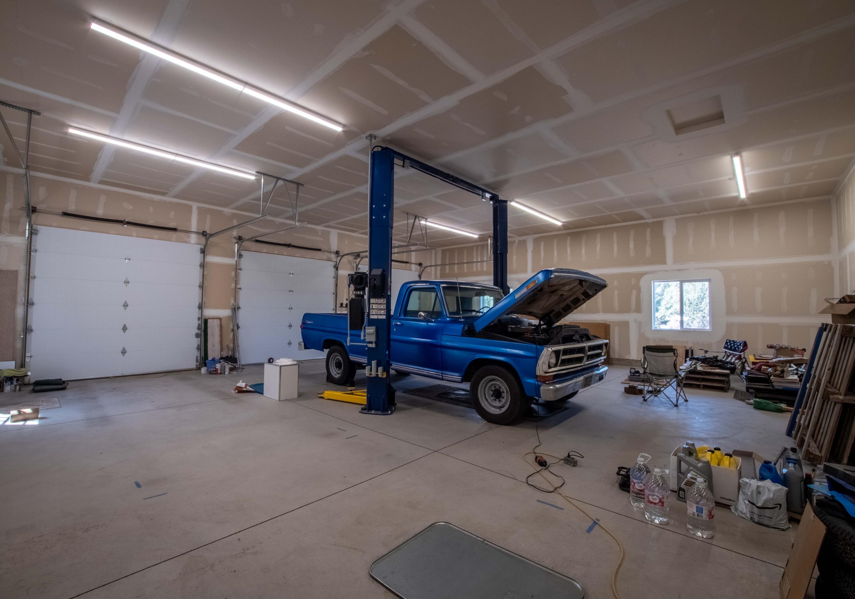 60965 Ward Road Bend, OR 97702 - Photo 43 of 50 60965-WARD-RD-SML-65