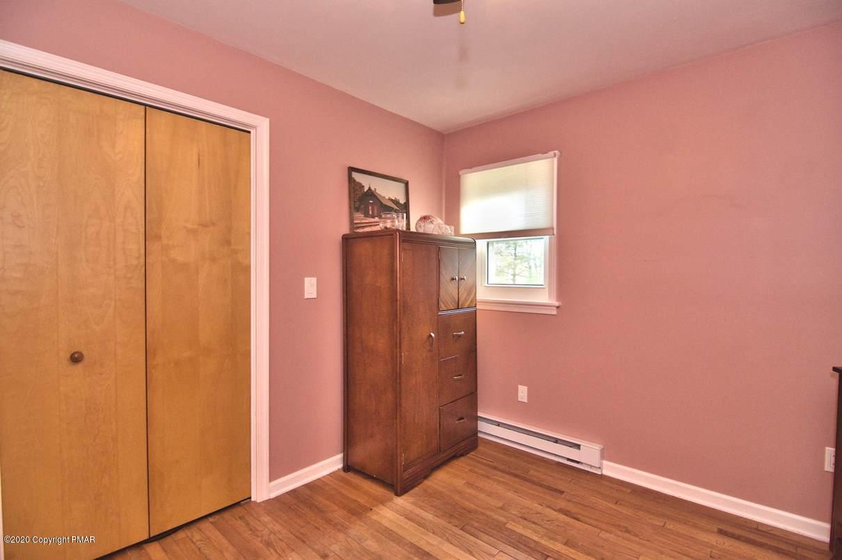 425 Ridge Circle Cresco, PA 18326 - Photo 29 of 58 Bedroom 2