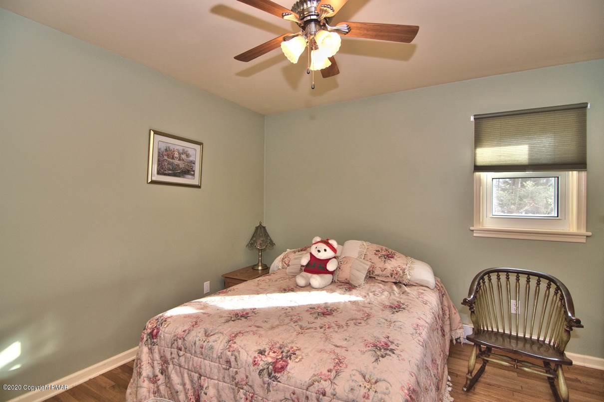 425 Ridge Circle Cresco, PA 18326 - Photo 31 of 58 Bedroom 3