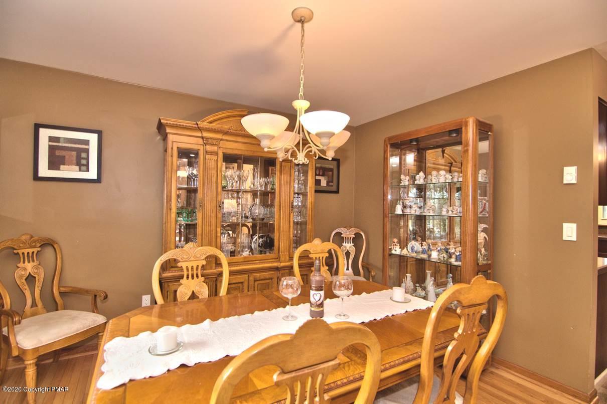 425 Ridge Circle Cresco, PA 18326 - Photo 10 of 58 Dining Rm