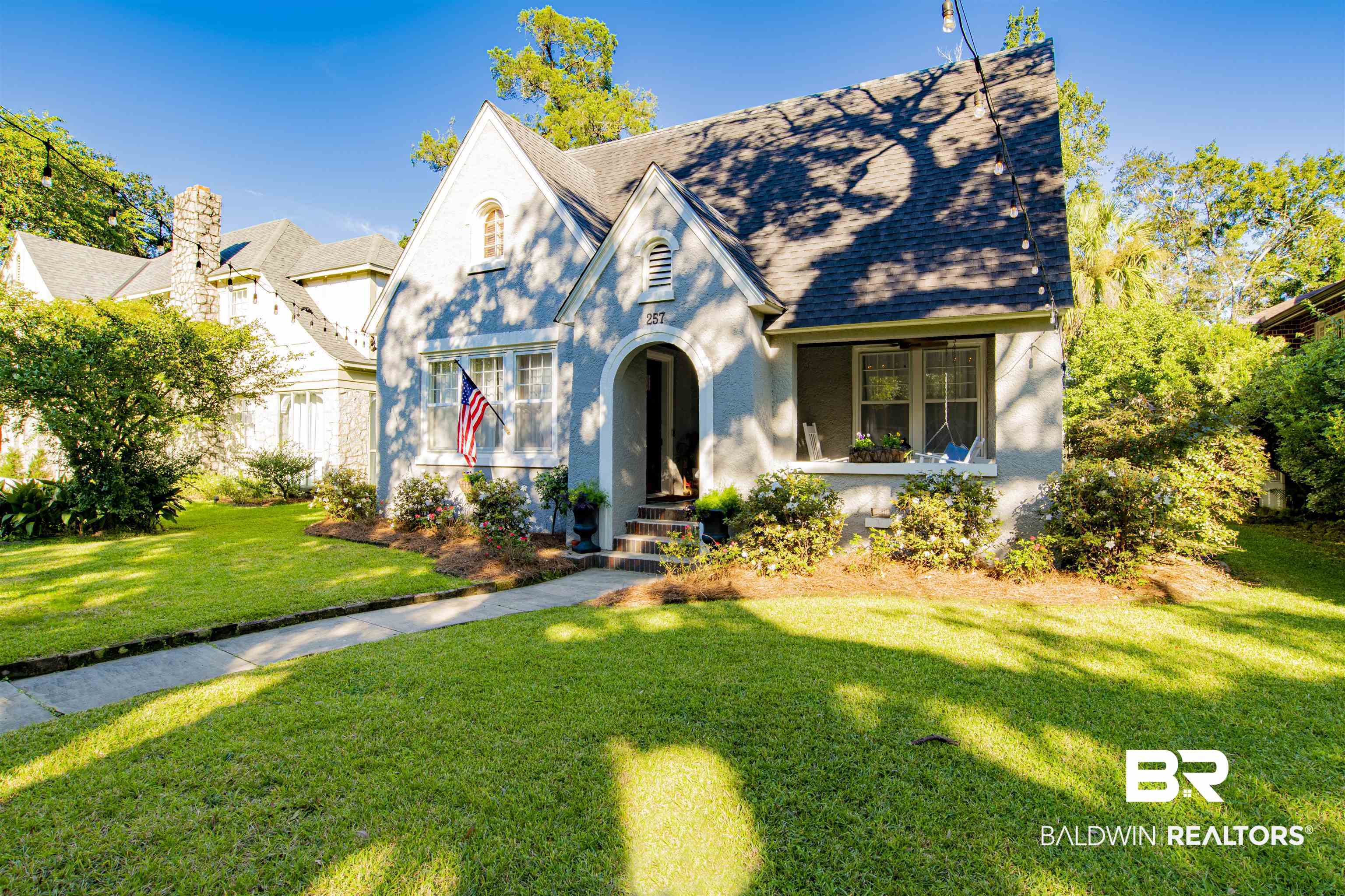 257 McDonald Avenue Mobile, AL 36604 - Photo 4 of 34