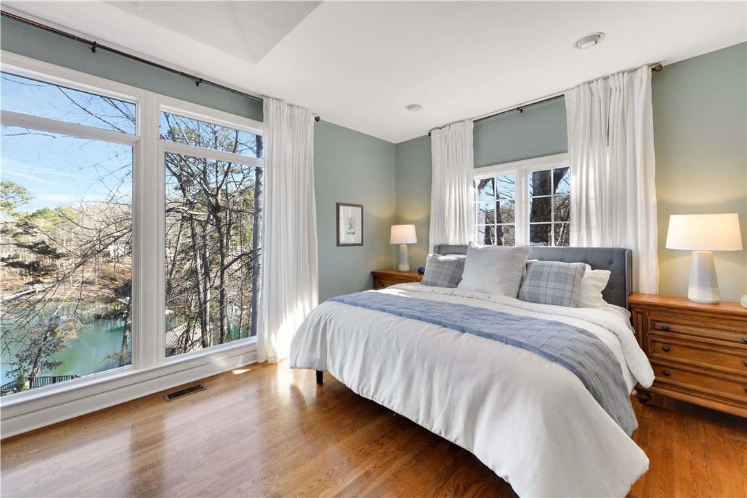 603 English Oak Lane Salem, SC 29676 - Photo 25 of 50 Oversized Master bedroom suite