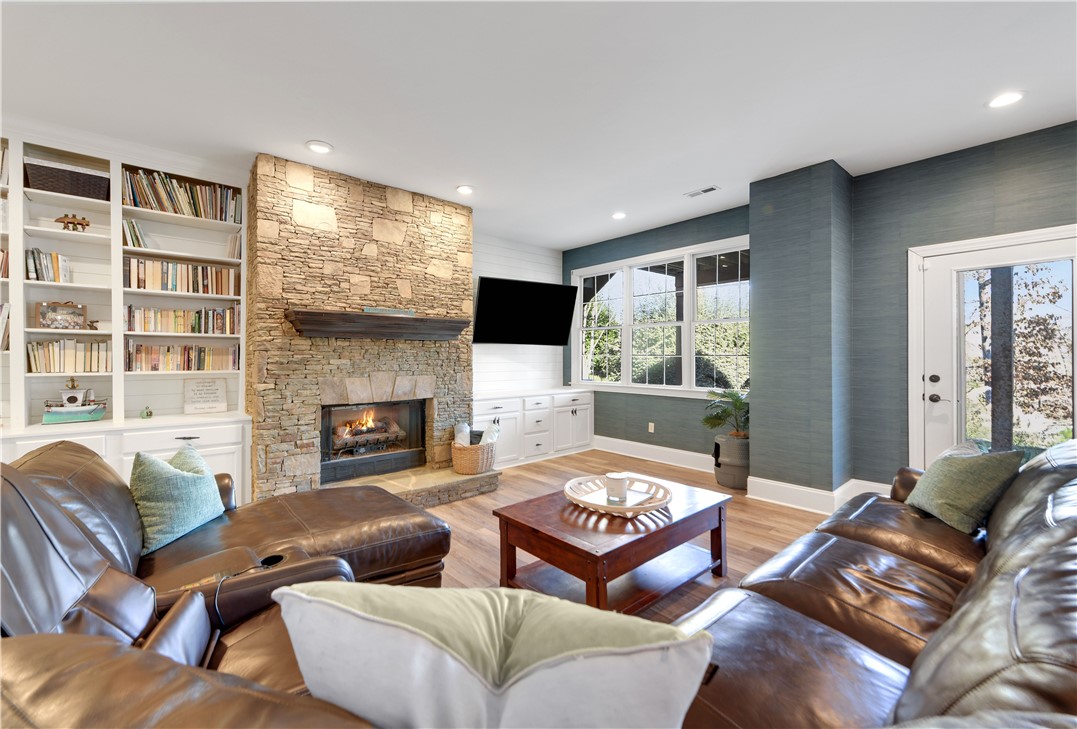 603 English Oak Lane Salem, SC 29676 - Photo 36 of 50