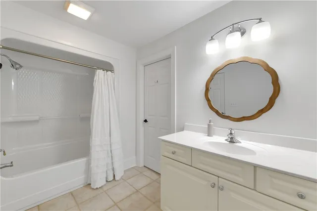 $1,800,000 | 603 English Oak Lane, Salem, SC 29676