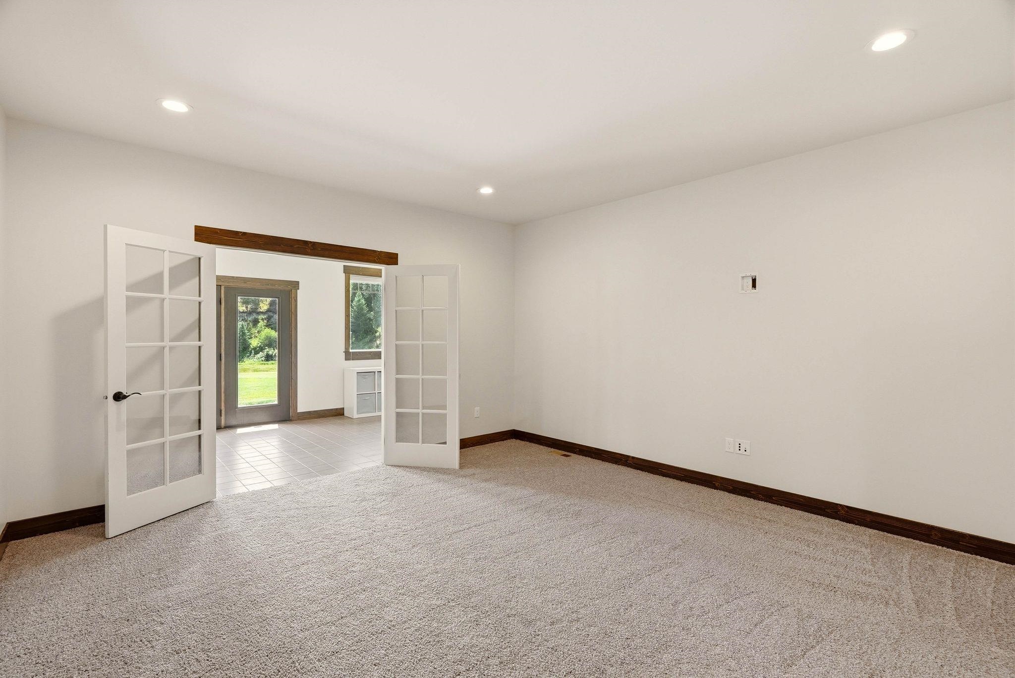 10638 South Hangman Valley Road Spokane, WA 99224 - Photo 37 of 49