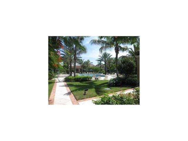 8030 North Nob Hill Road, Unit 106 Tamarac, FL 33321 - Photo 16 of 16 Yard/Garden