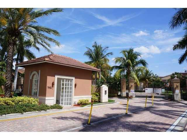 8030 North Nob Hill Road, Unit 106 Tamarac, FL 33321 - Photo 3 of 16 Exterior Front