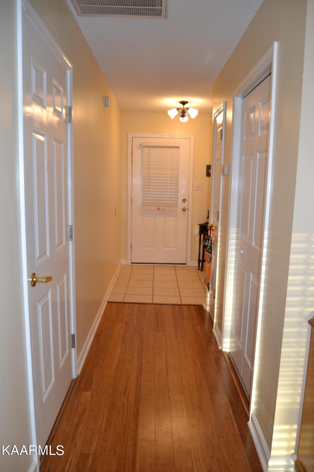 8036 Stablegate Way Powell, TN 37849 - Photo 3 of 8 entry way