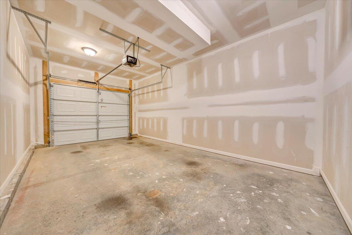 5370 Indian Grave Road Southwest Roanoke, VA 24018 - Photo 12 of 16 12-MIB07491