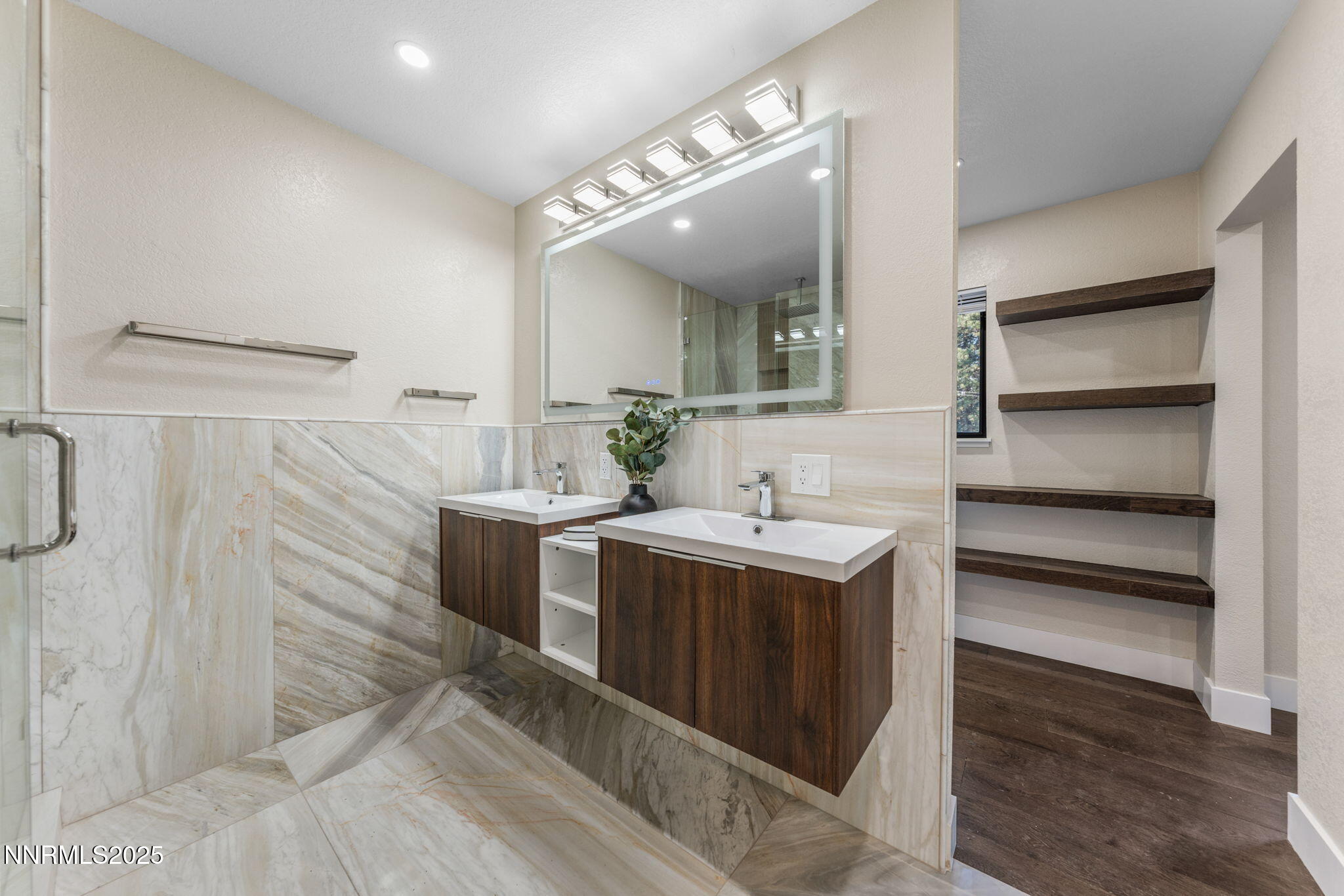 221 Lark Court, Unit 2 Incline Village, NV 89451 - Photo 18 of 33 a bathroom with a sink and mirror