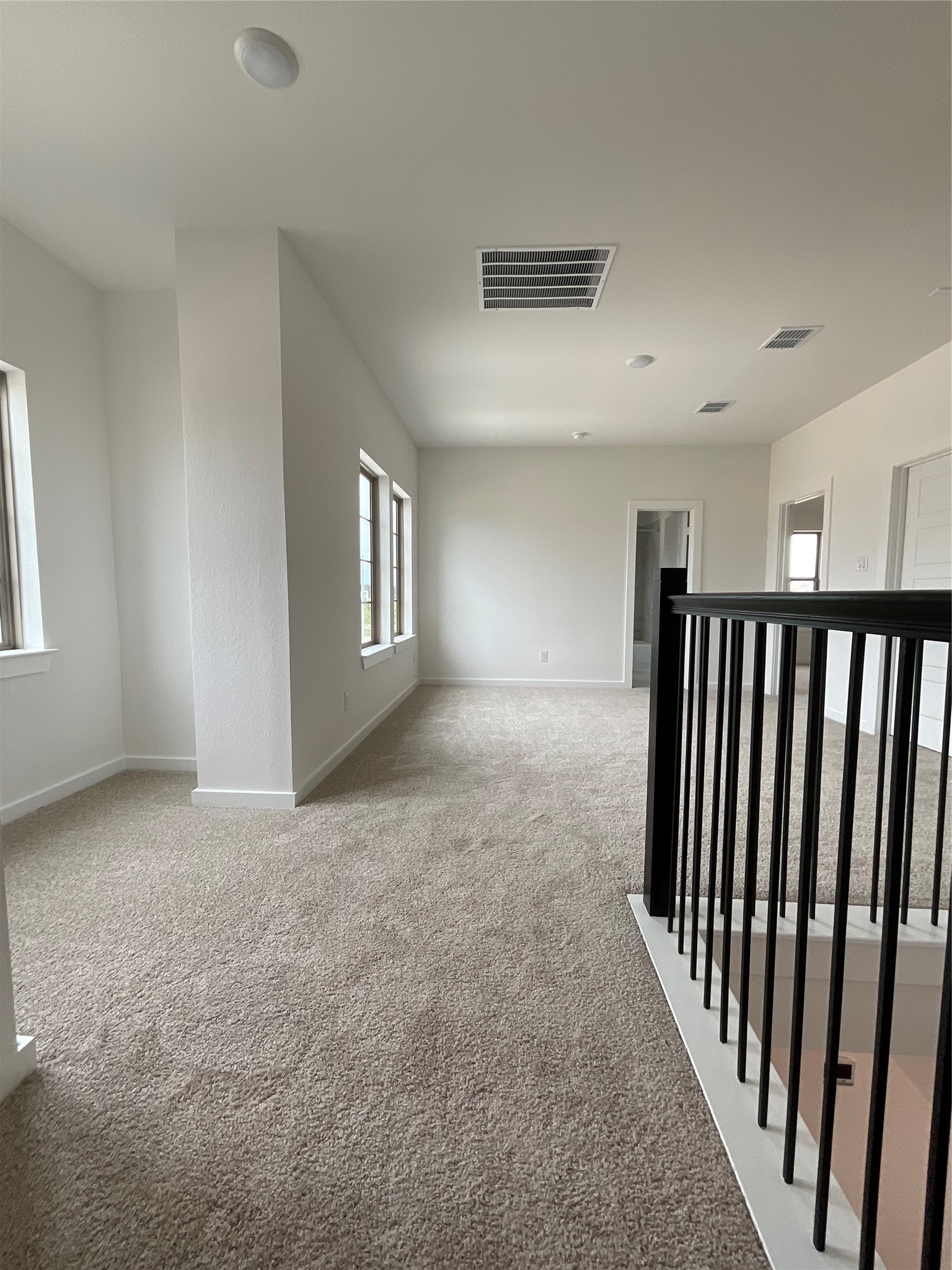 6011 Rolling Strm Court Fulshear, TX 77441 - Photo 24 of 28 Study nitch up