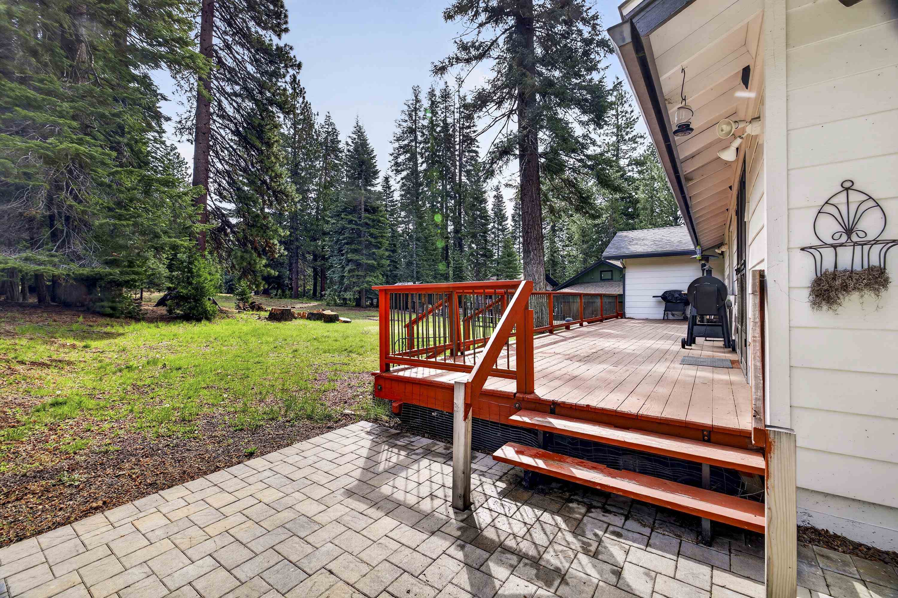 811 Golf Club Road Lake Almanor, CA 96137 - Photo 35 of 42 a view of a park with sitting area