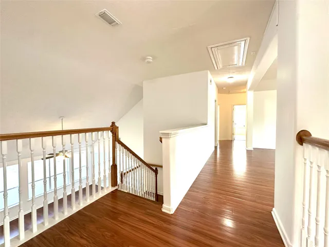 $2,900 | 46 South April Mist Circle, Conroe, TX 77385