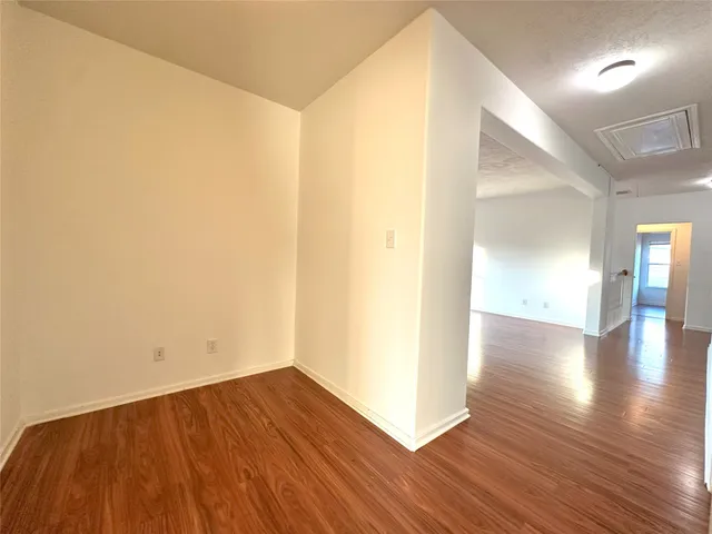 $2,900 | 46 South April Mist Circle, Conroe, TX 77385