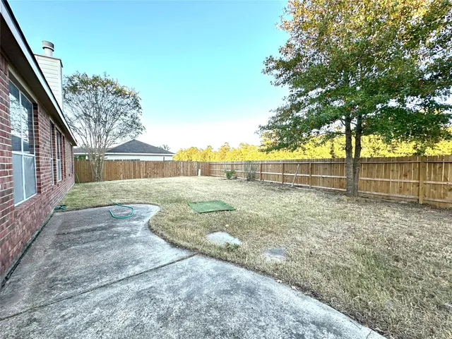 $2,900 | 46 South April Mist Circle, Conroe, TX 77385
