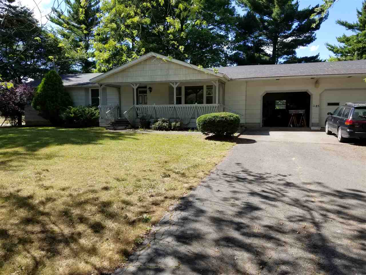 1185 South Wayne Street Waterloo, IN 46793 - Photo 2 of 33 Gallery Image 2