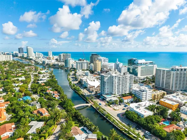 $1,100,000 | 2829 Indian Creek Drive, Unit 1001 1002, Miami Beach, FL 33140