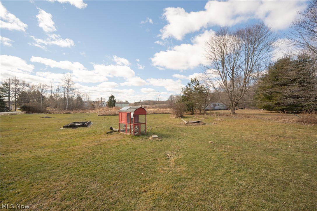 8131 Nichols Road Windham, OH 44288 - Photo 11 of 35 Gallery Image 11
