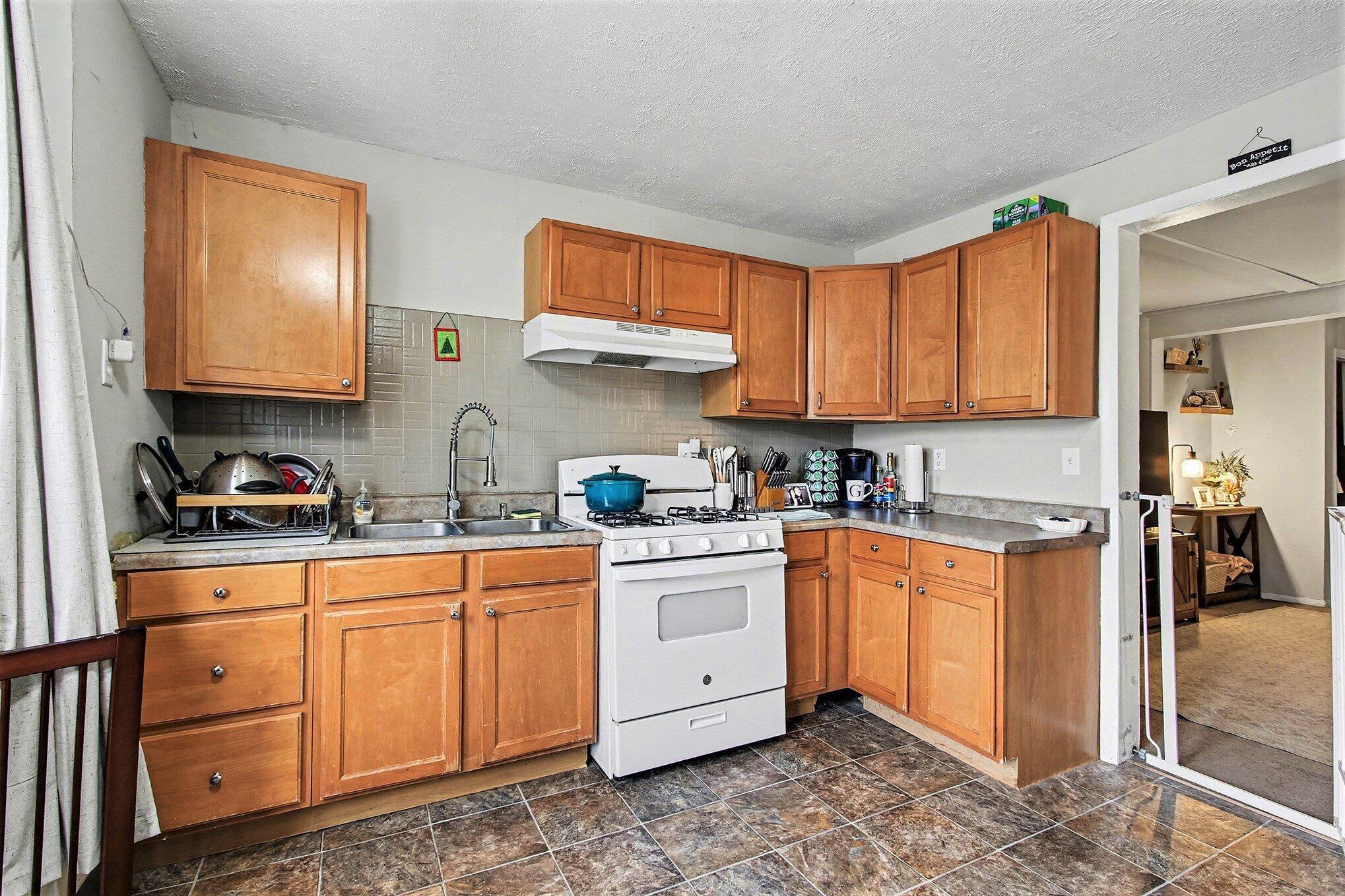 100-102 North Ridge Street Crown Point, IN 46307 - Photo 16 of 26 2038x1359