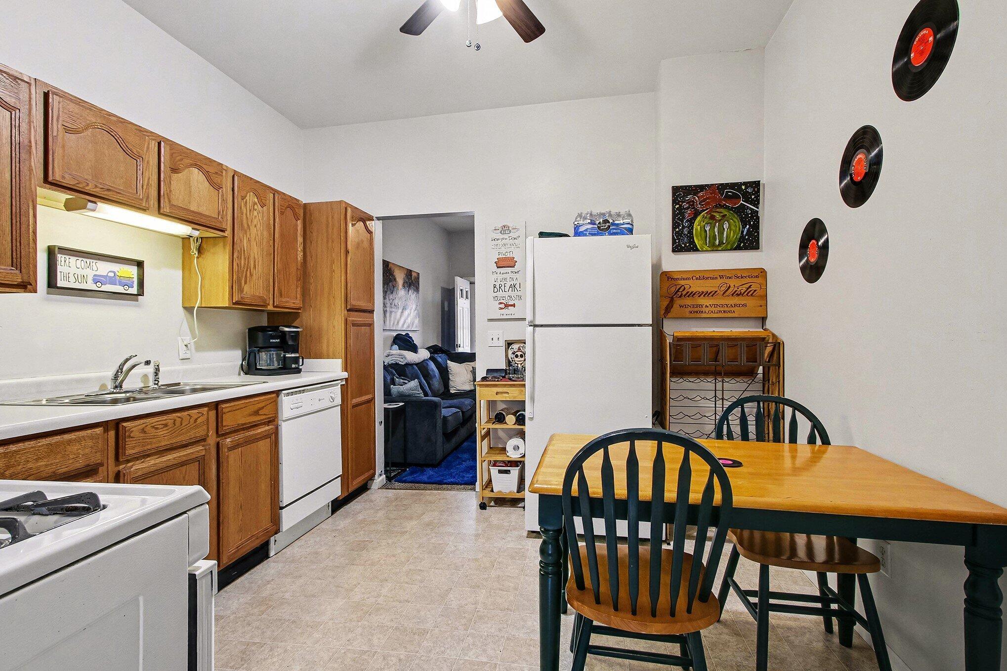 100-102 North Ridge Street Crown Point, IN 46307 - Photo 7 of 26 2038x1359