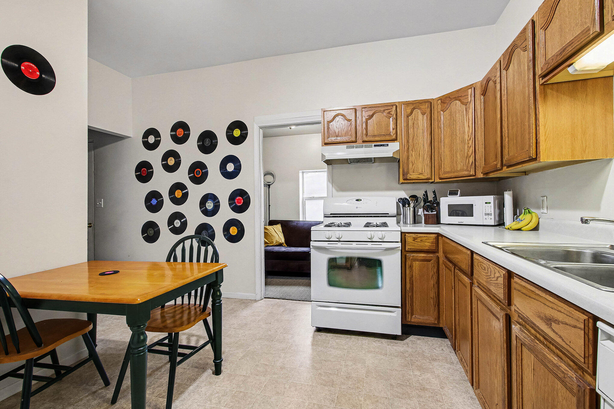 100-102 North Ridge Street Crown Point, IN 46307 - Photo 9 of 26 2038x1359