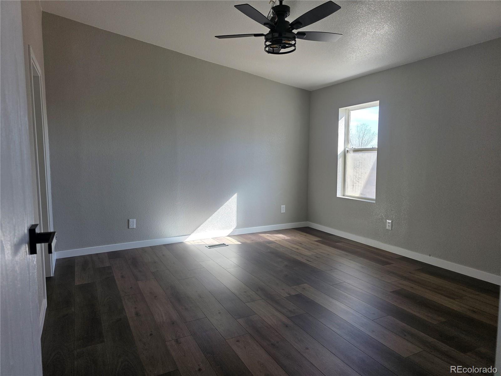 25807 County Rd T.9 Snyder, CO 80750 - Photo 17 of 50
