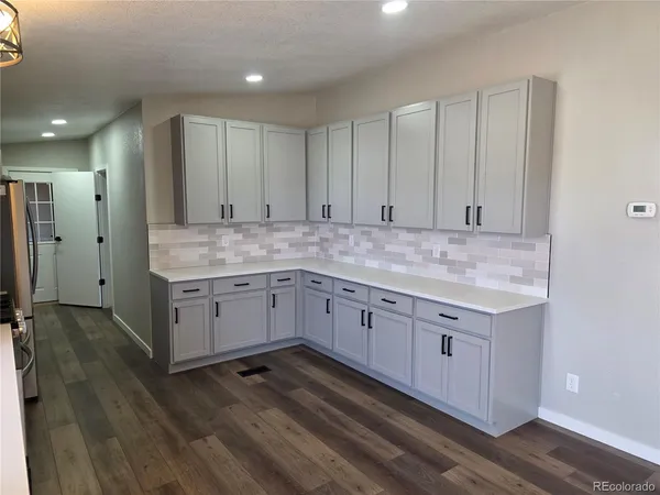 $539,900 | 25807 County Rd T.9, Snyder, CO 80750