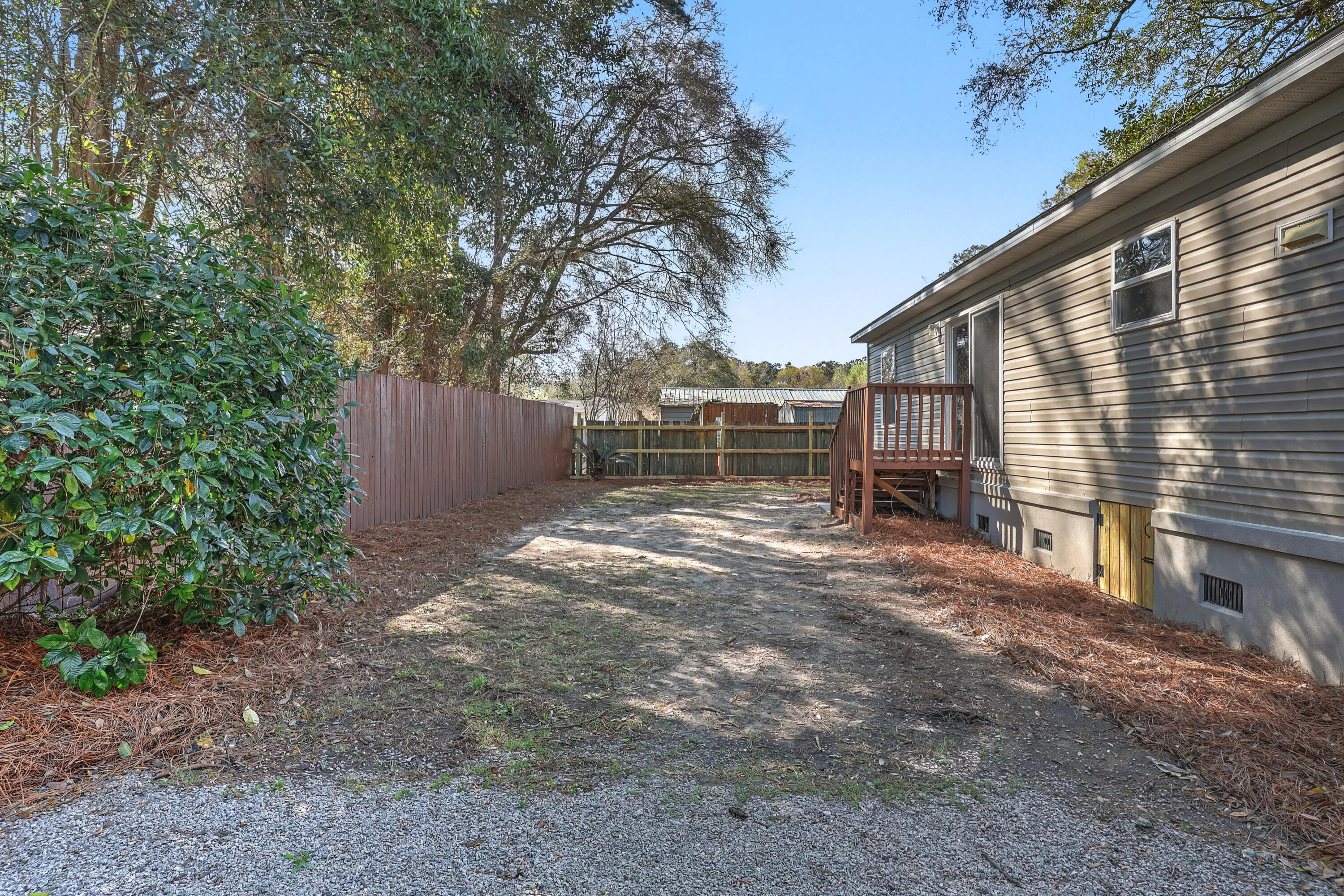 5750 B Edgar Tumbleston Road Hollywood, SC 29449 - Photo 29 of 30 35_ZYN_7442_3_4_5_6_7_8