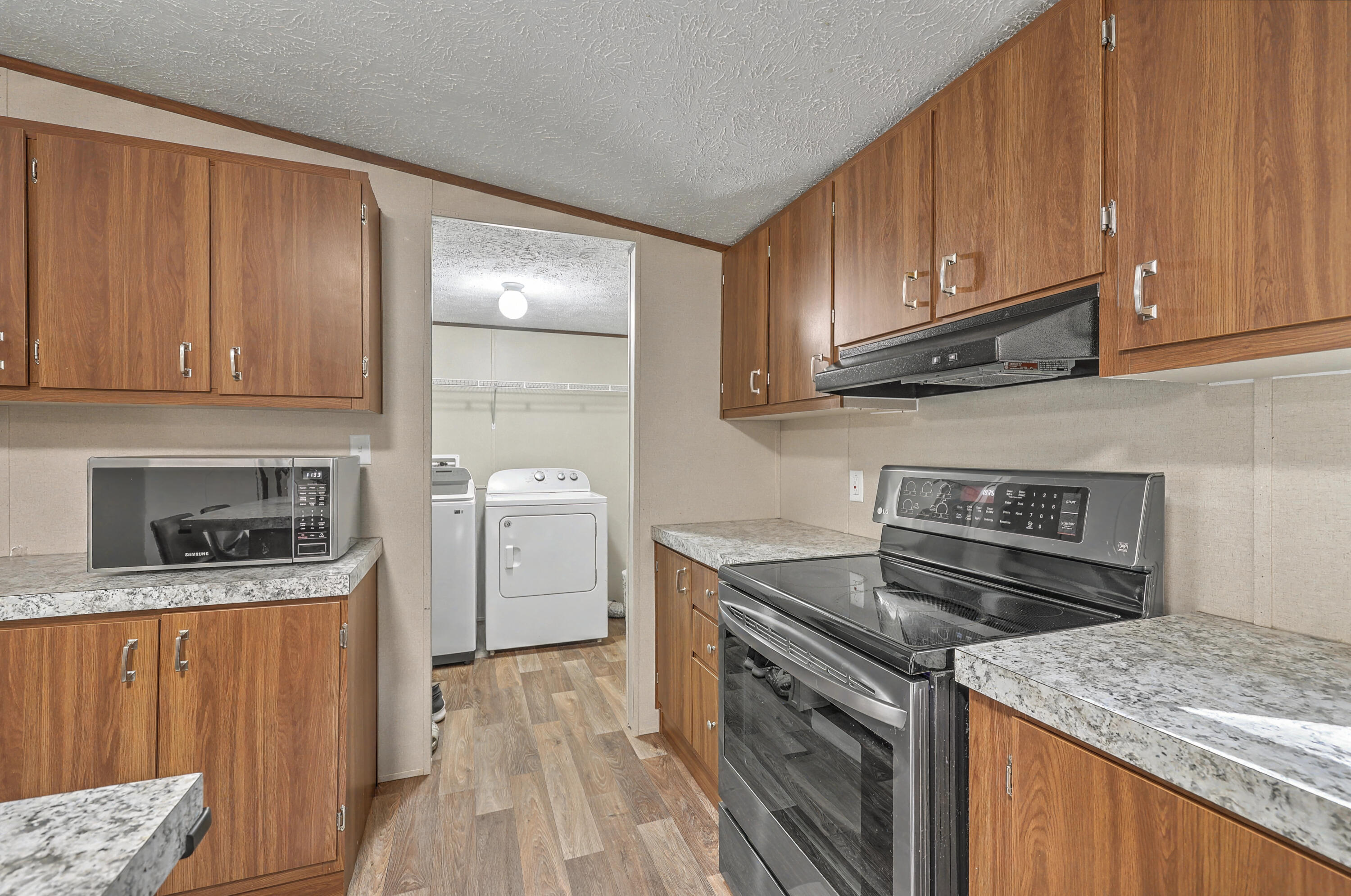 5750 B Edgar Tumbleston Road Hollywood, SC 29449 - Photo 9 of 30 14_ZYN_7295_296_297_298_299_300_301