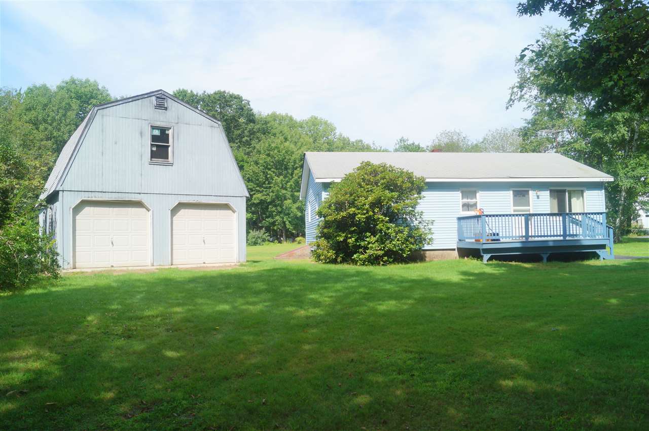 84 Scobie Pond Road Derry, NH 03038 - Photo 2 of 9