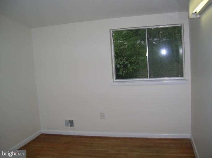 111 Bluff Terrace Silver Spring, MD 20902 - Photo 3 of 15 Bedroom
