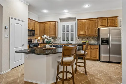 $455,000 | 2824 Lacompte Drive, Dallas, TX 75227