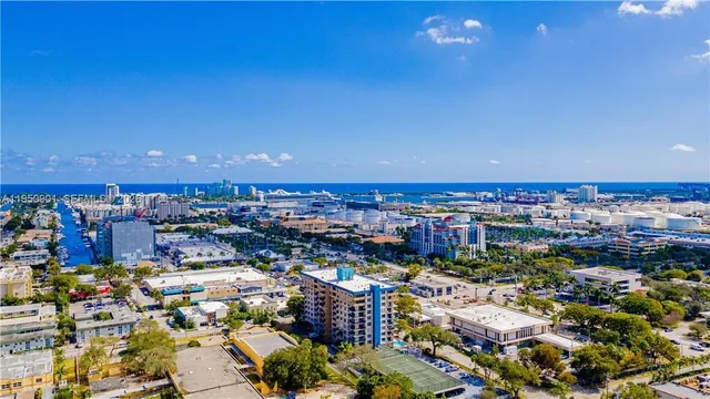 $1,950 | 1625 Southeast 10th Avenue, Unit 1006, Fort Lauderdale, FL 33316