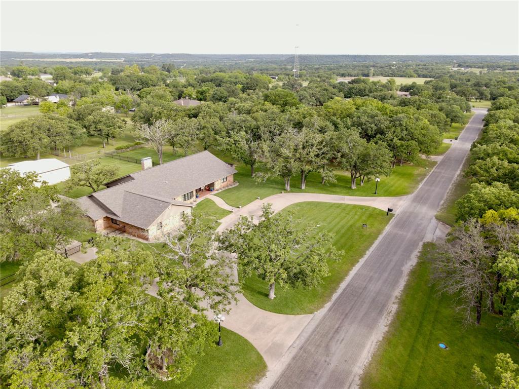 4 Buckskin Road Mineral Wells, TX 76067 - Photo 4 of 40