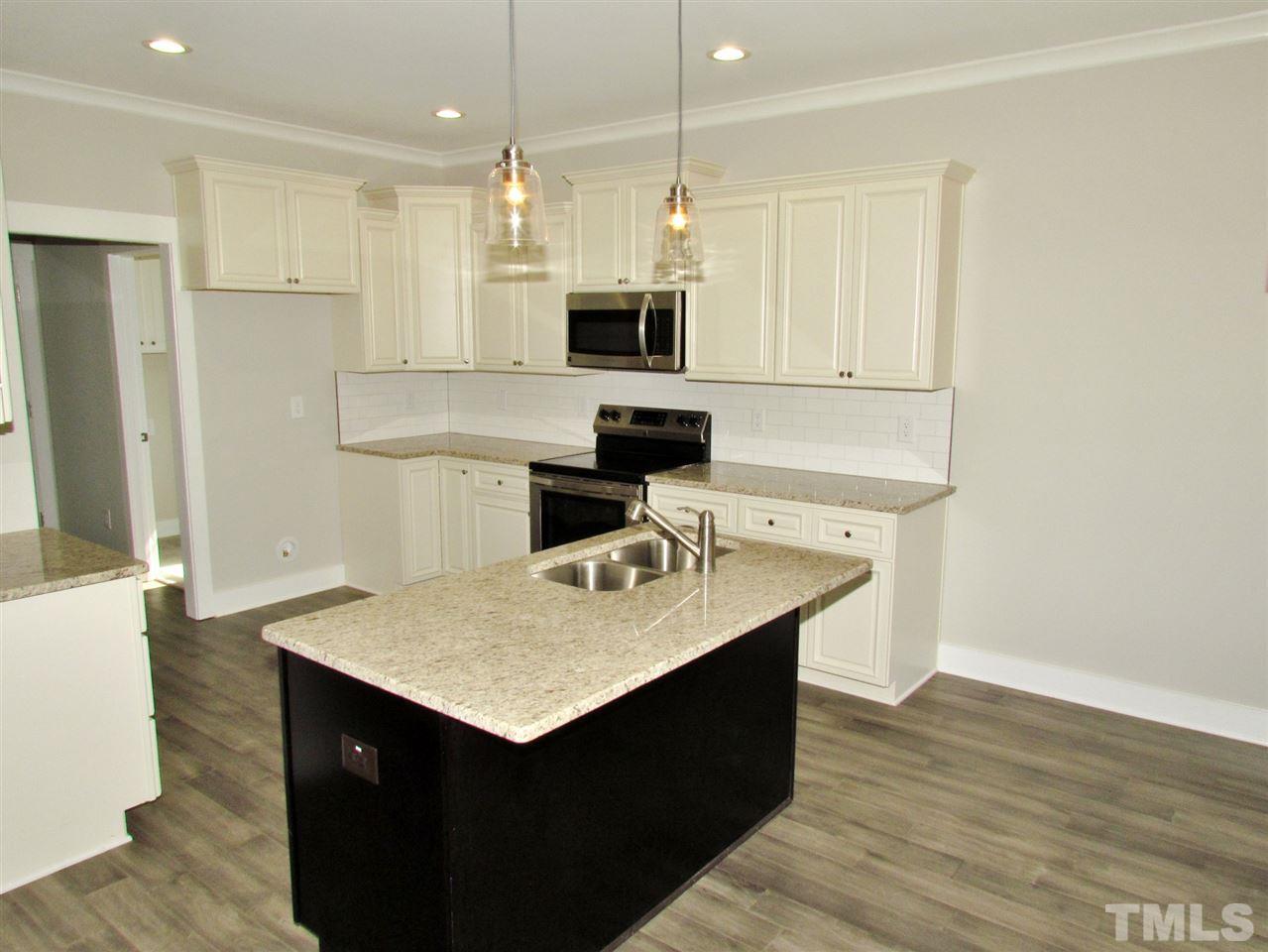 10385 Covered Bridge Road Zebulon, NC 27597 - Photo 4 of 30 Gallery Image 4