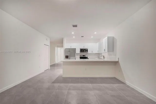 $3,600 | 13405 Southwest 285th Street, Unit 13405, Homestead, FL 33033