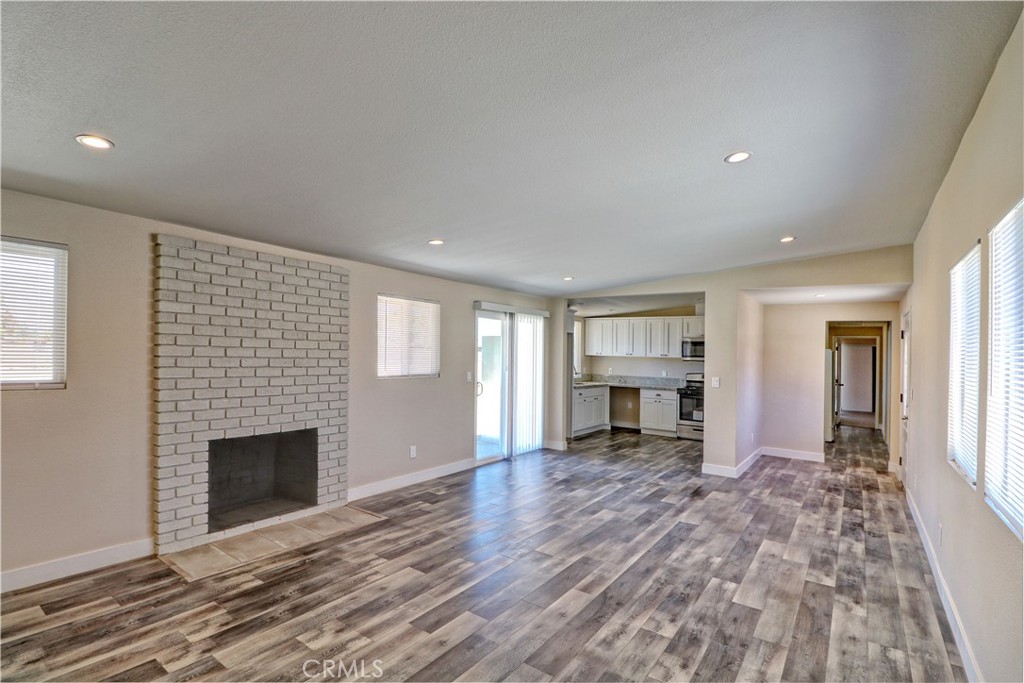 20578 Nisqually Road Apple Valley, CA 92308 - Photo 5 of 18