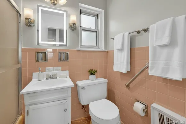$235,000 | 42 Charter Circle, Unit 42, Ossining, NY 10562