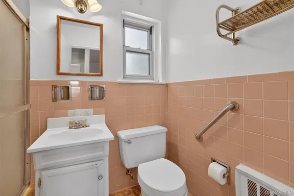 $235,000 | 42 Charter Circle, Unit 42, Ossining, NY 10562