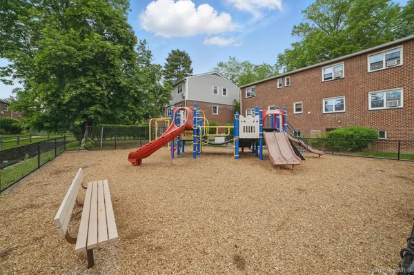 $235,000 | 42 Charter Circle, Unit 42, Ossining, NY 10562